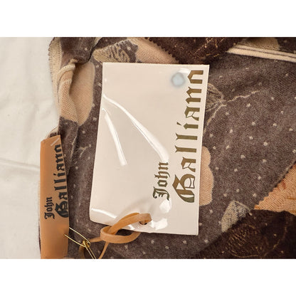 2003 cashmere cardigan with tags. M.